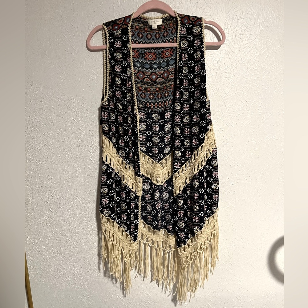 UMGEE KIMONO Size Large Boho Fringe Wrap